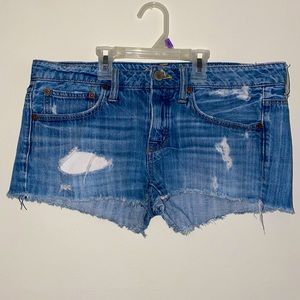 American Eagle Size 6 Blue Denim Ripped Shorts